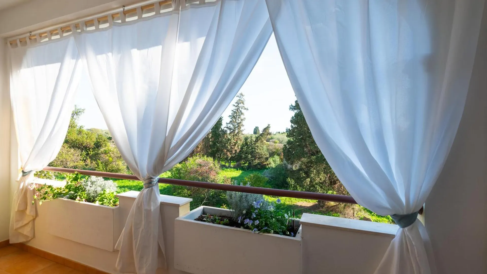 Apartment Quiet Home Pula Italy
